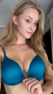 Фото проститутки Вика №2 в городе Благовещенск